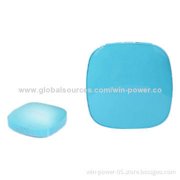 Power Banks/USB Chargers for iPhone, iPad, 3,000mAh Capacity, Simple Design but High-quality